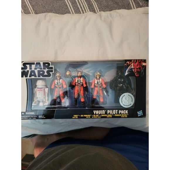 Star Wars Yavin Pilot Pack Toys R Us Exclusive 2012 Hasbro Brand New Sealed